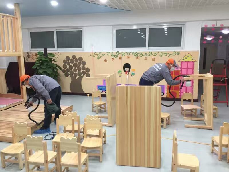 北京大峪第二小學附屬幼兒園桌子重點施工