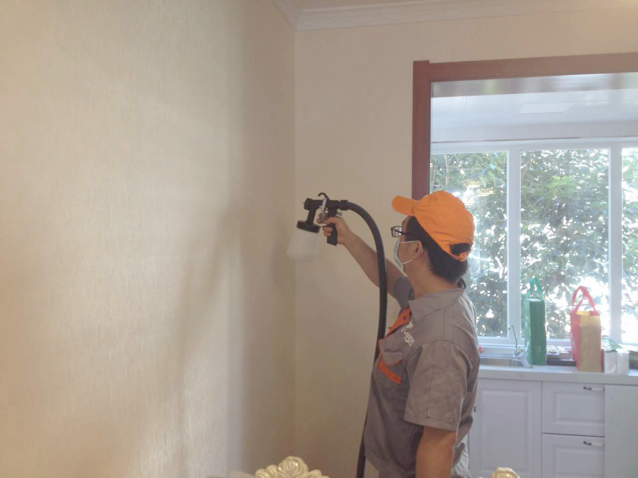 墻面壁紙噴涂全方位施工 墻面壁紙噴涂全方位施工